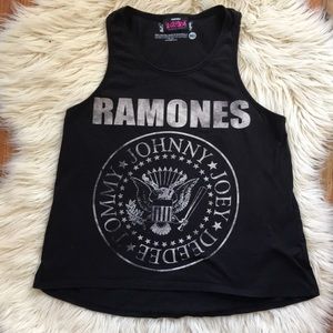 Ramones black logo tank M